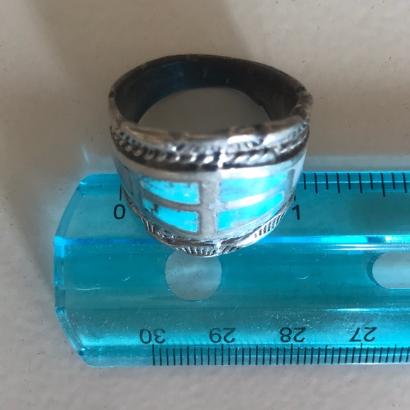 Rare Vintage Turquoise Ring - Picture 7 of 7